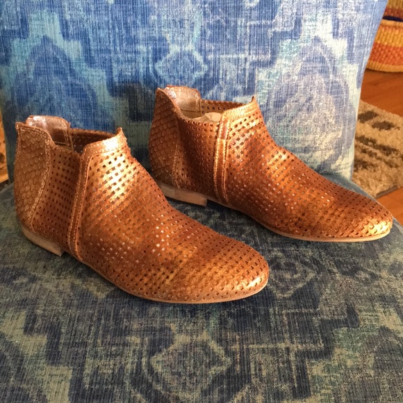 Free People Shoes - Free people lavorazione artigiana  gold booties